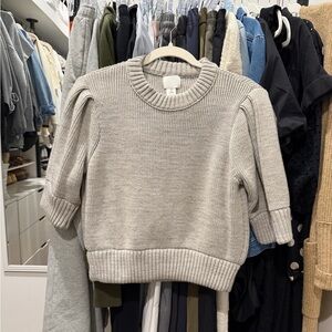 H&M short sleeve sweater. sz small.